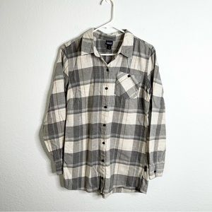 Patagonia Shirt Men Small plaid Long Sleeve Button Down A4